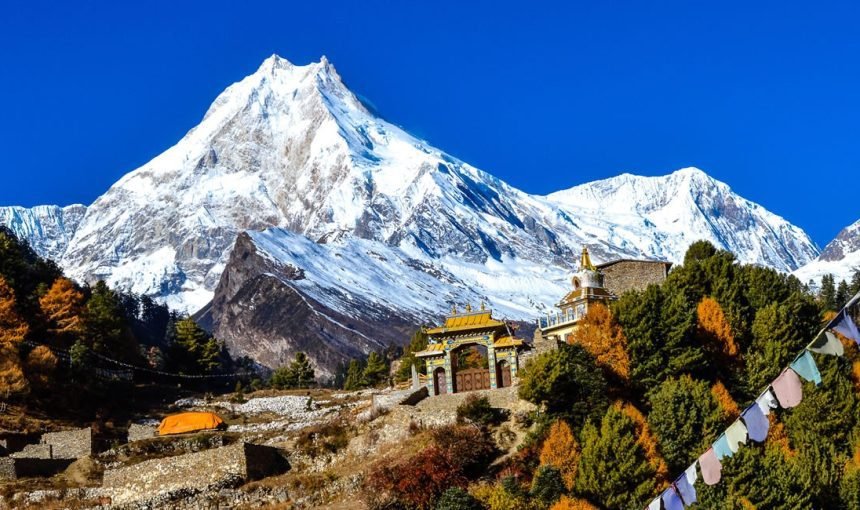 Manaslu Circuit Trek With Tsum Valley -19 Days